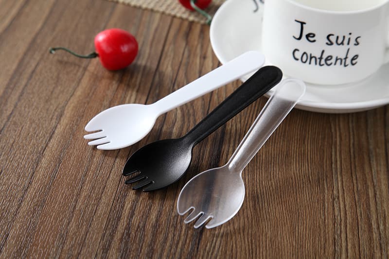Type F: Disposable New Seven-Color Round Fork